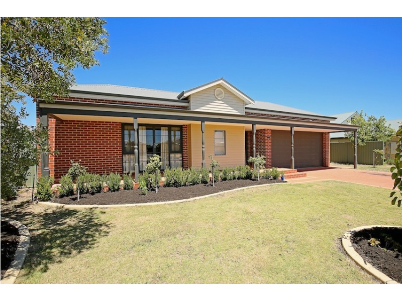 12 Jolly Rambler Blvd, Ravenswood WA 6208