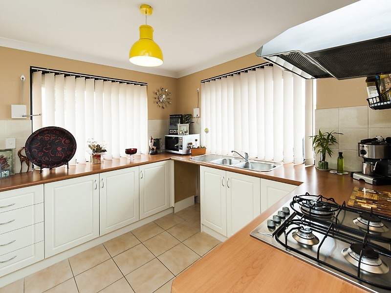 6 Bennett Brook Circle, Greenfields WA 6210