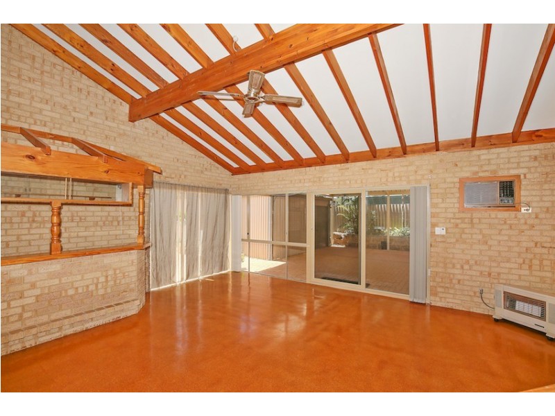 16 Elmore Way, Dudley Park WA 6210