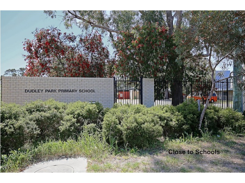 16 Elmore Way, Dudley Park WA 6210