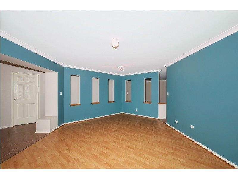 15 Brighton Place, Greenfields WA 6210