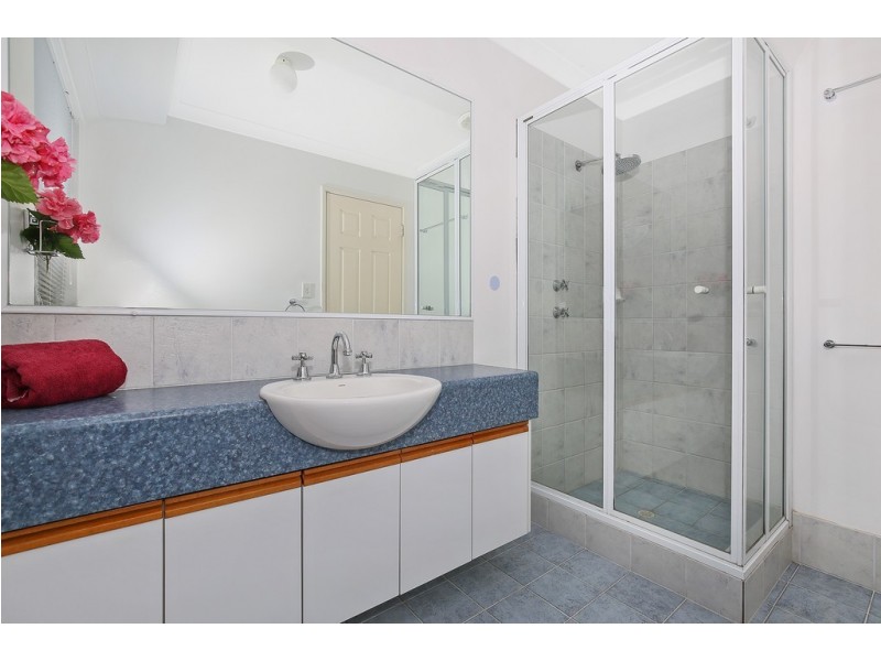 15 Brighton Place, Greenfields WA 6210