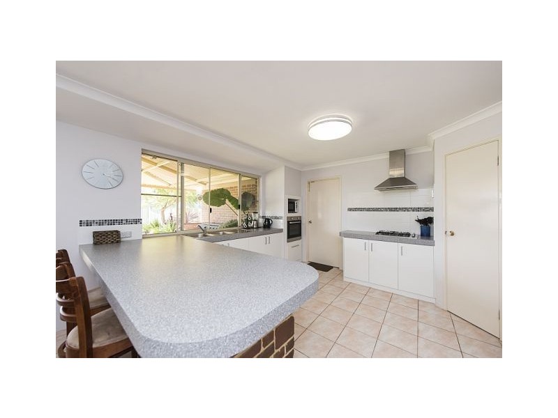 16 Rainbow Way, Dawesville WA 6211