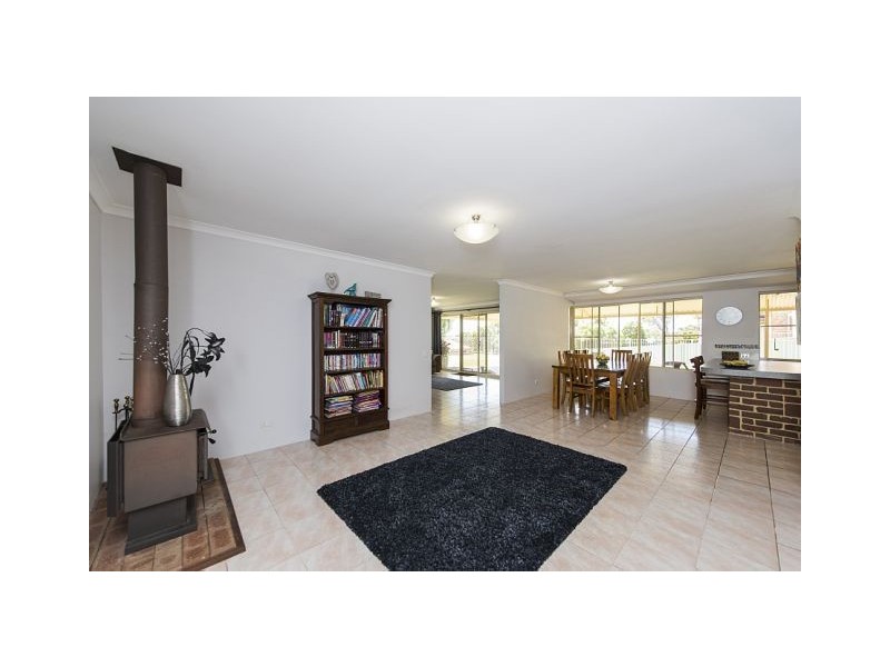 16 Rainbow Way, Dawesville WA 6211