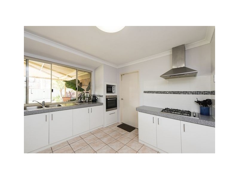 16 Rainbow Way, Dawesville WA 6211