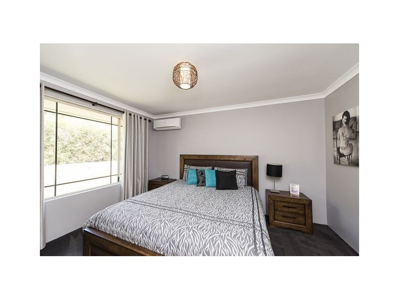 16 Rainbow Way, Dawesville WA 6211