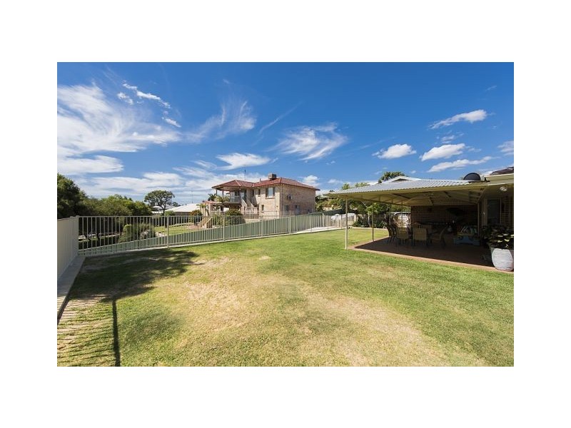 16 Rainbow Way, Dawesville WA 6211