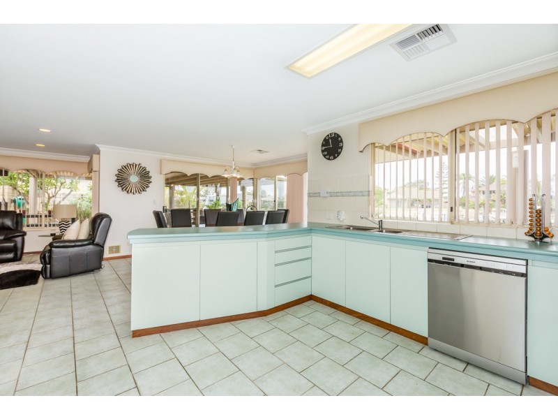 10 De Grey Close, Dudley Park WA 6210