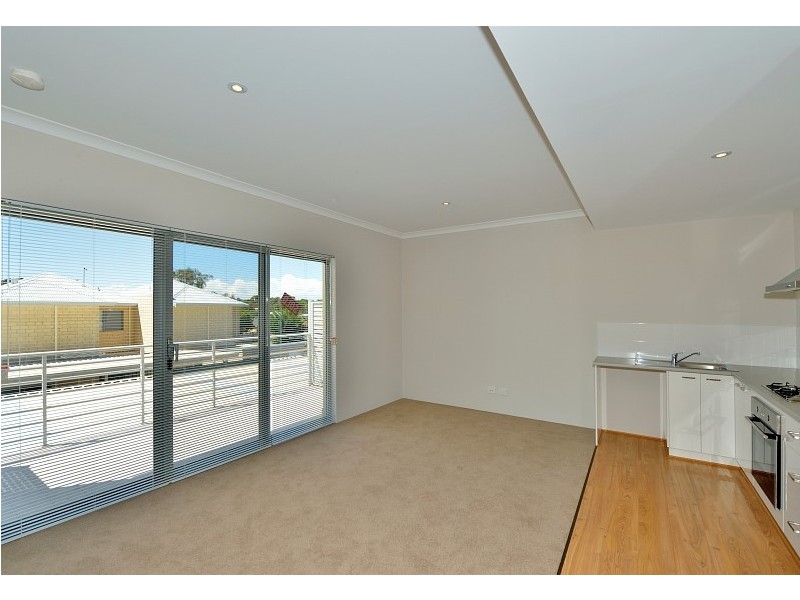 11/9 Lanyon St, Mandurah WA 6210