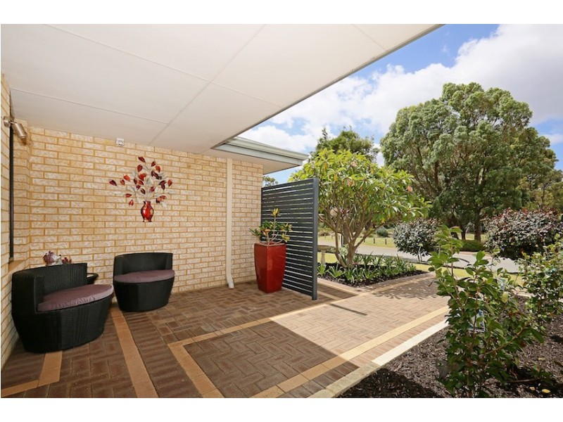 26 Carissa Turn, Halls Head WA 6210