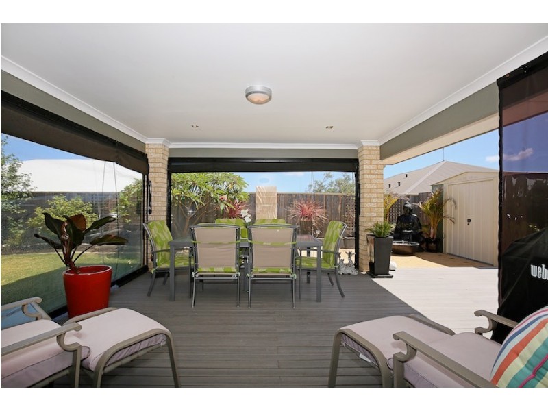 26 Carissa Turn, Halls Head WA 6210