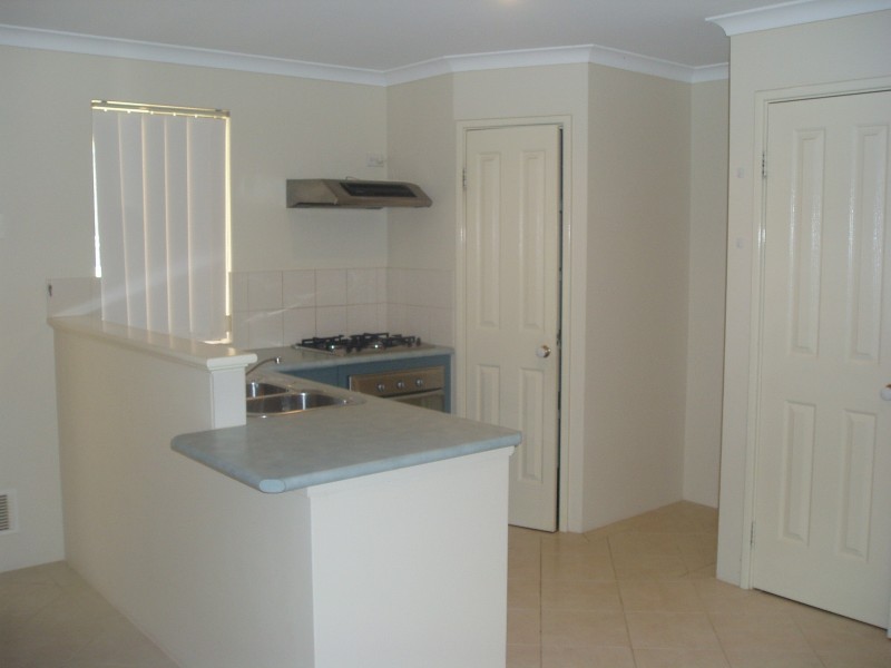 3/66 Sutton St, Mandurah WA 6210
