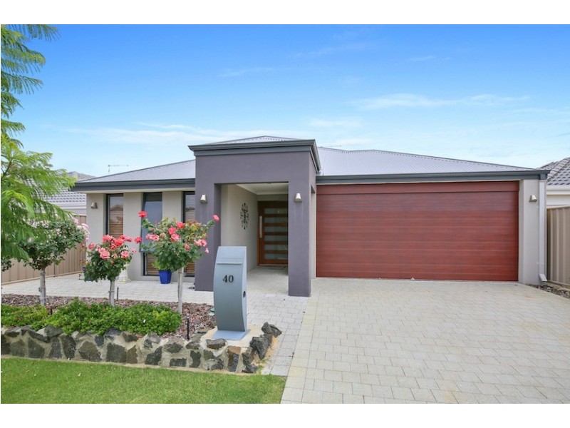 40 Willow Brook View, Meadow Springs WA 6210
