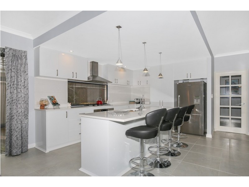 40 Willow Brook View, Meadow Springs WA 6210