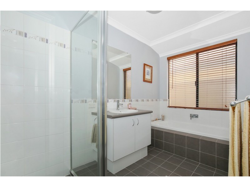 40 Willow Brook View, Meadow Springs WA 6210