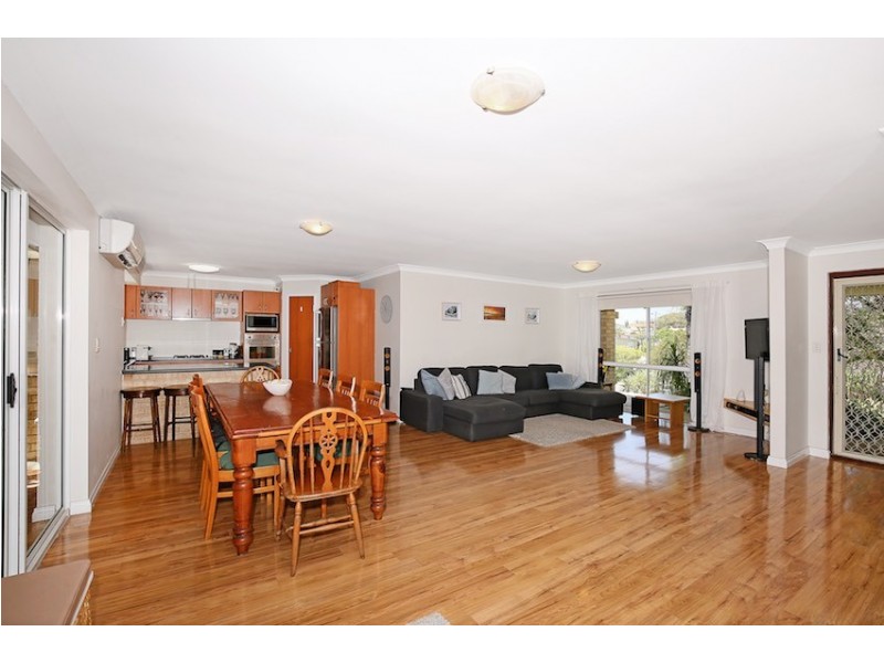 74 Janis Street, Halls Head WA 6210