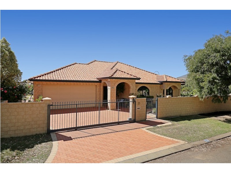 23 Santavea Mews, Halls Head WA 6210