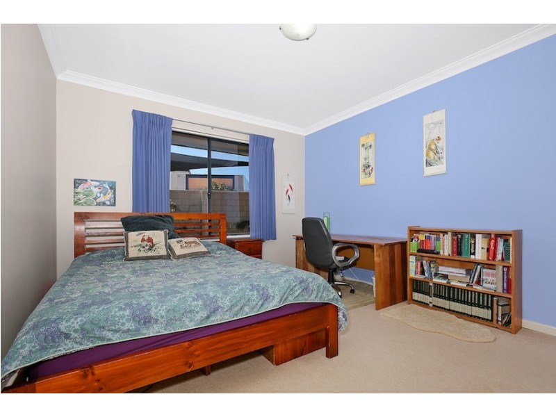 23 Santavea Mews, Halls Head WA 6210