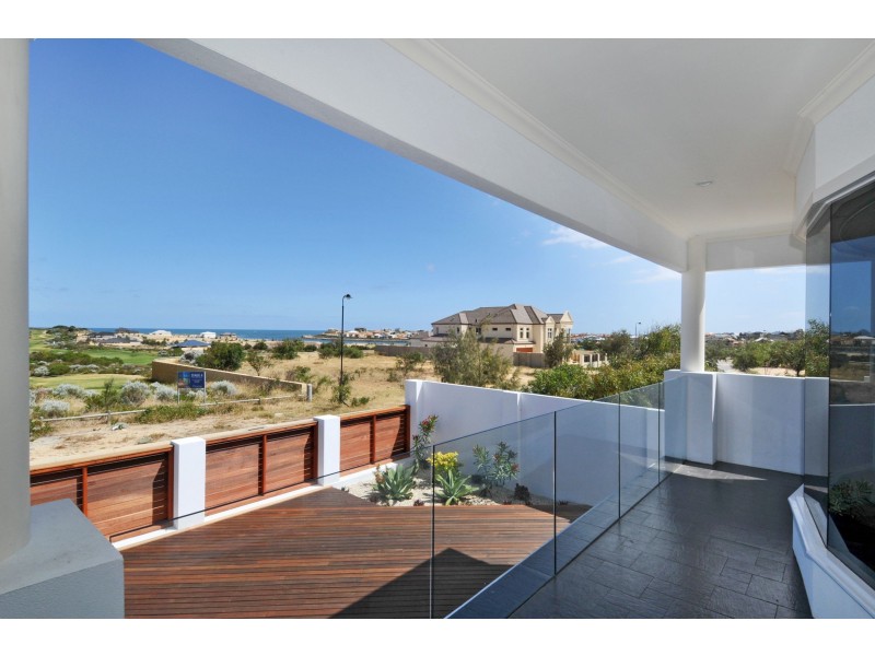 14 Southport Boulevard, Dawesville WA 6211