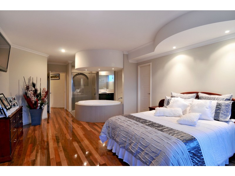 14 Southport Boulevard, Dawesville WA 6211