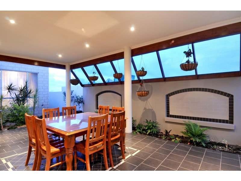 14 Southport Boulevard, Dawesville WA 6211