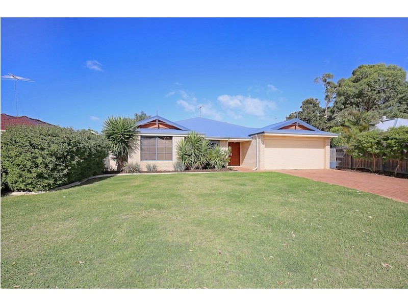 11 Chyverton Corner, Erskine WA 6210