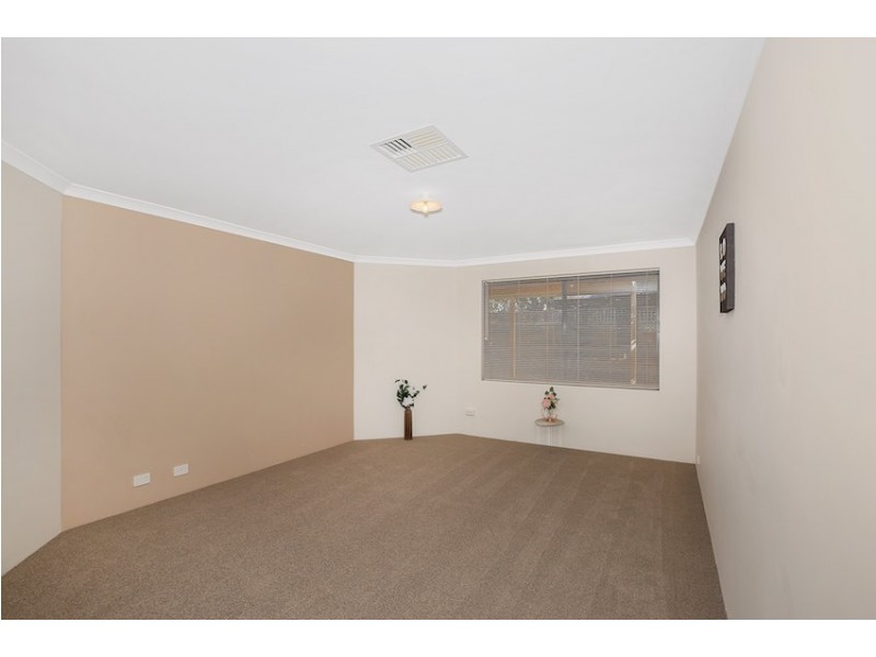 11 Chyverton Corner, Erskine WA 6210