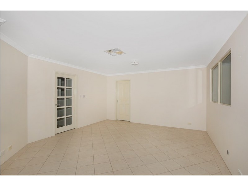 11 Chyverton Corner, Erskine WA 6210