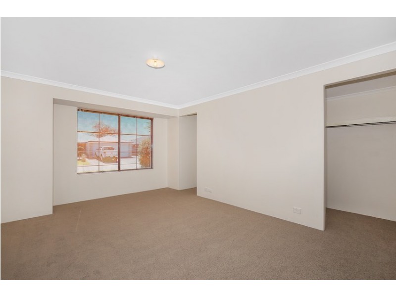 11 Chyverton Corner, Erskine WA 6210