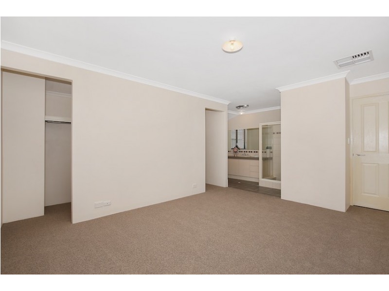 11 Chyverton Corner, Erskine WA 6210