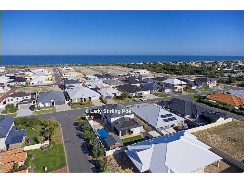 8 Lady Stirling Parade, Madora Bay WA 6210