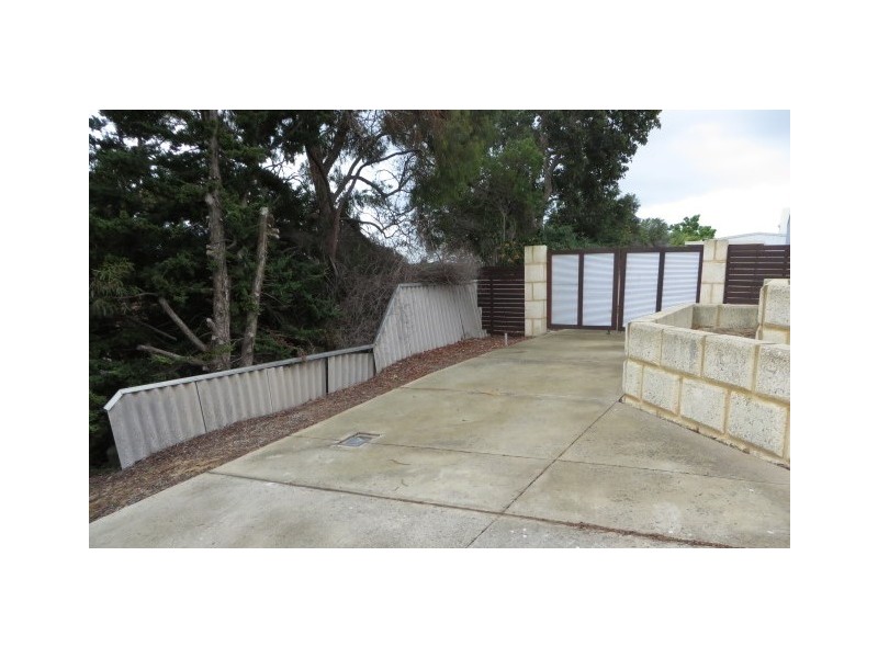 9 Bomaria Mews, Halls Head WA 6210