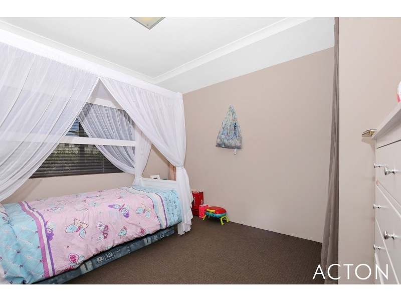 42 Cobaki Brace, Lakelands WA 6180