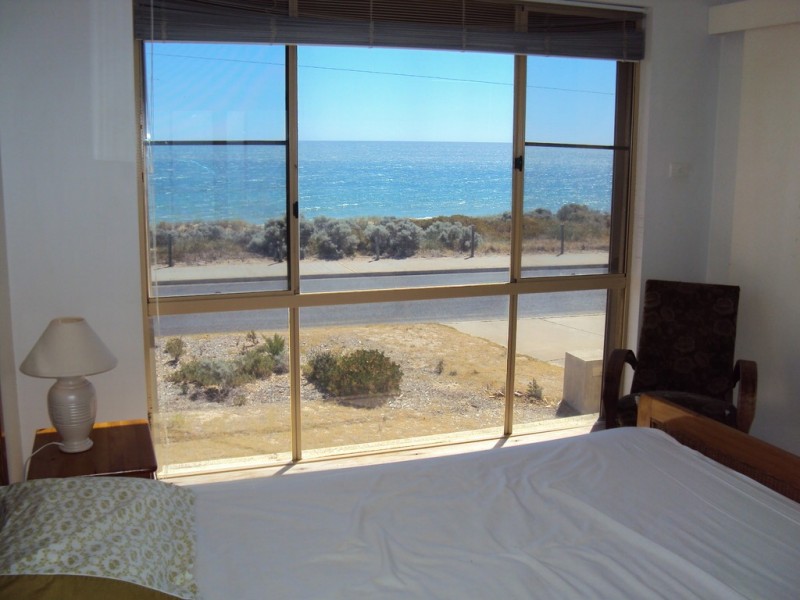 186 Ormsby Tce, Silver Sands WA 6210