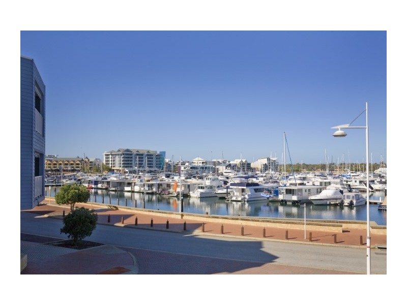 2/1 Bowsprit Way, Mandurah WA 6210