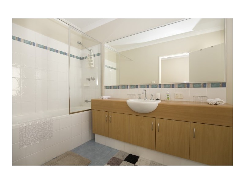 2/1 Bowsprit Way, Mandurah WA 6210