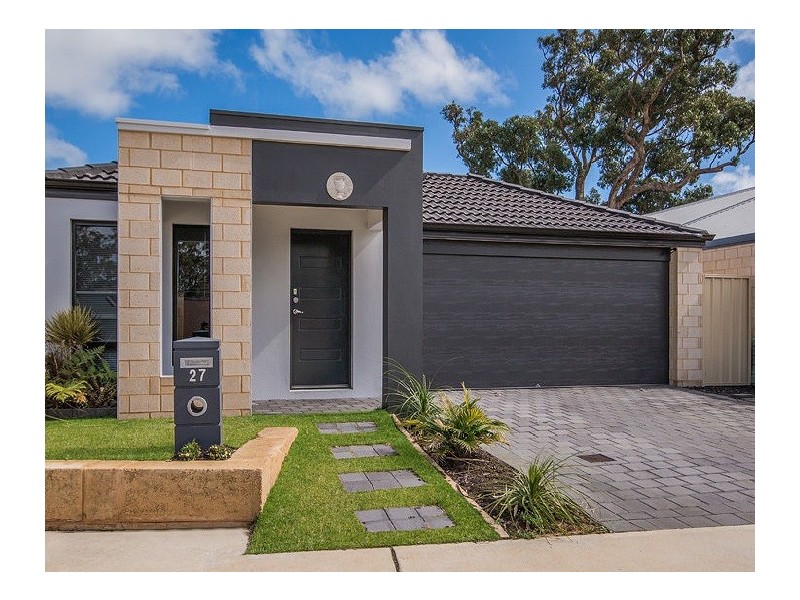 27 greenville vista, Meadow Springs WA 6210