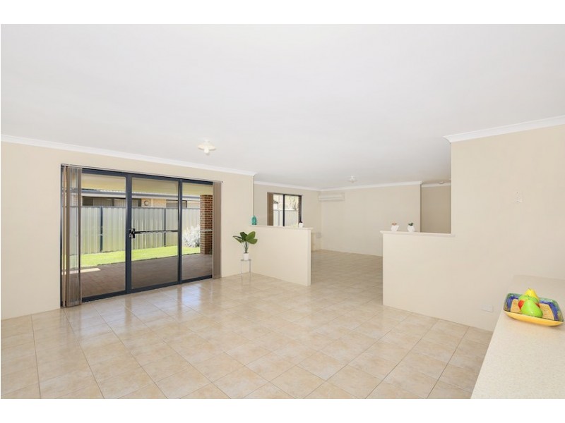 7B Eddy Street, Coodanup WA 6210