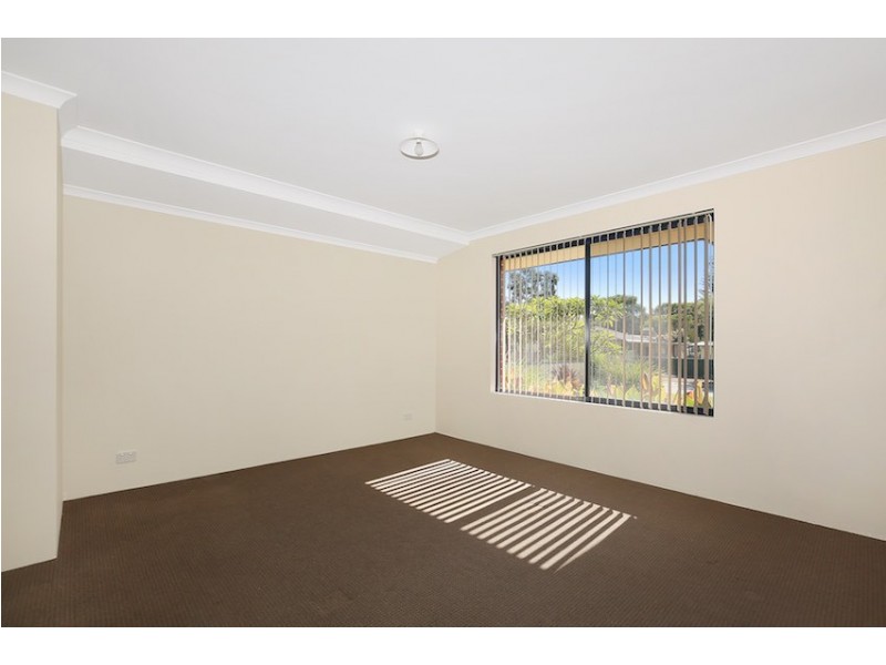 7B Eddy Street, Coodanup WA 6210