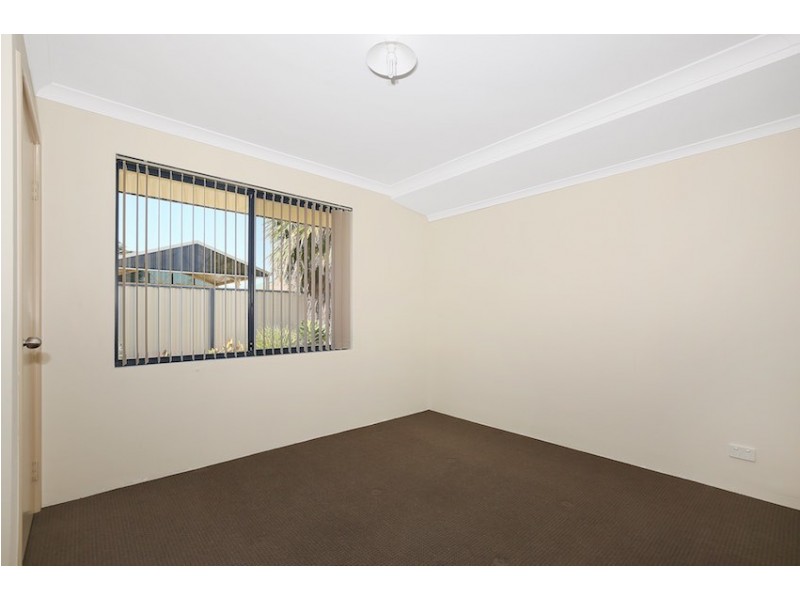 7B Eddy Street, Coodanup WA 6210