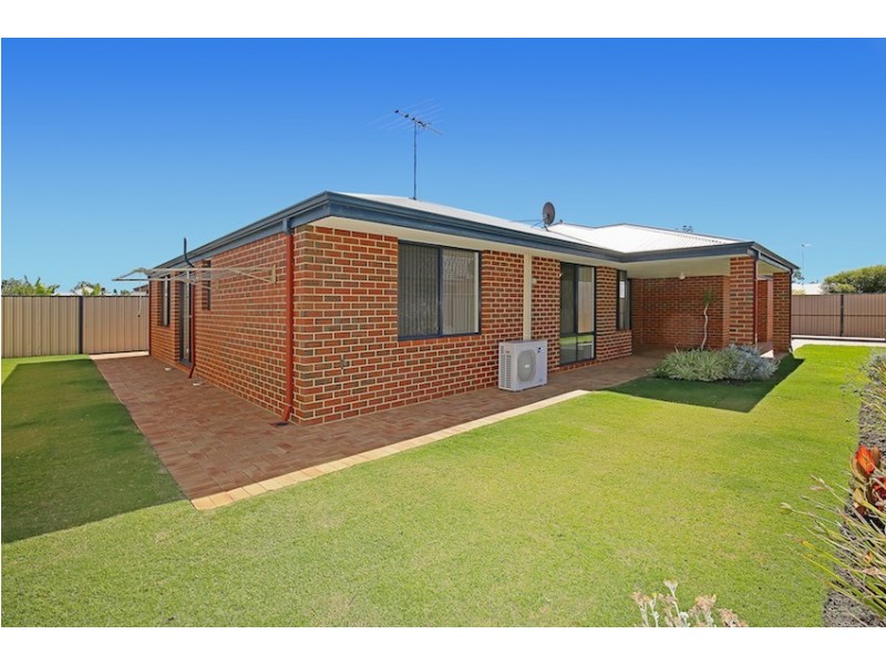 7B Eddy Street, Coodanup WA 6210