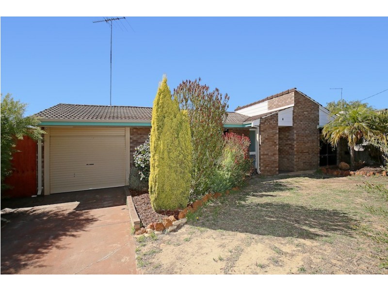 11 Mekong Way, Greenfields WA 6210