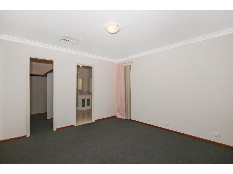 11 Mekong Way, Greenfields WA 6210