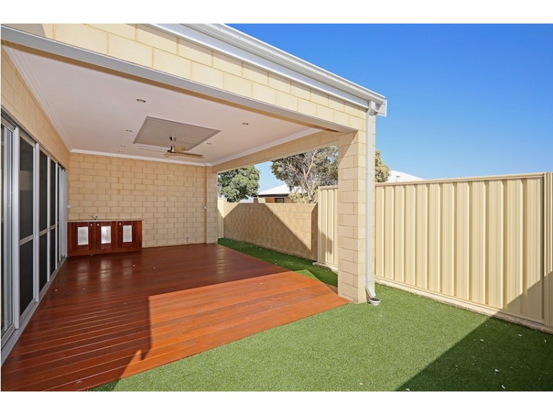 24 Gold Ridge, Wannanup WA 6210