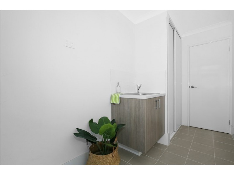 84 Bridgewater Blvd, Erskine WA 6210