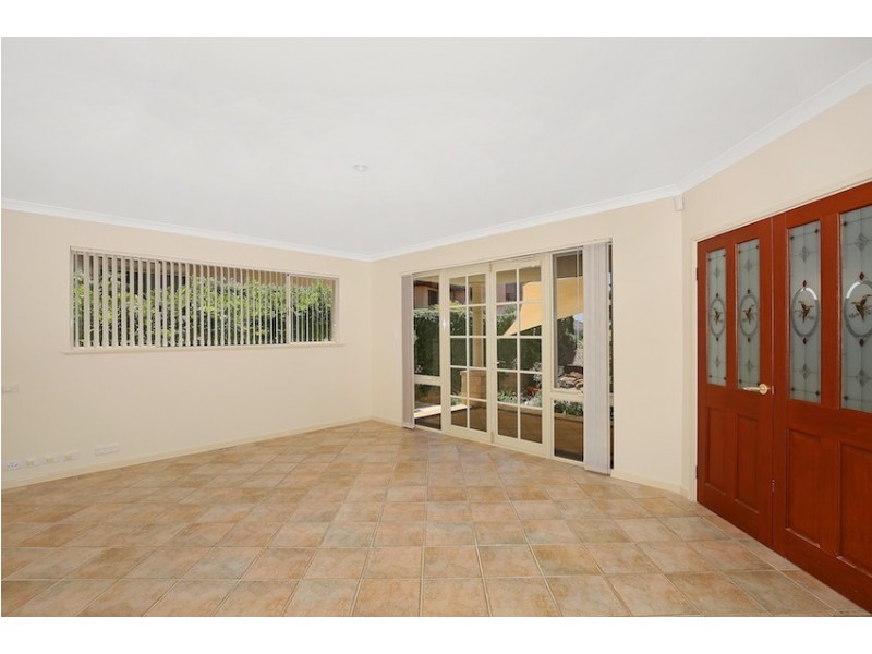 15 Magnetic Square, Halls Head WA 6210