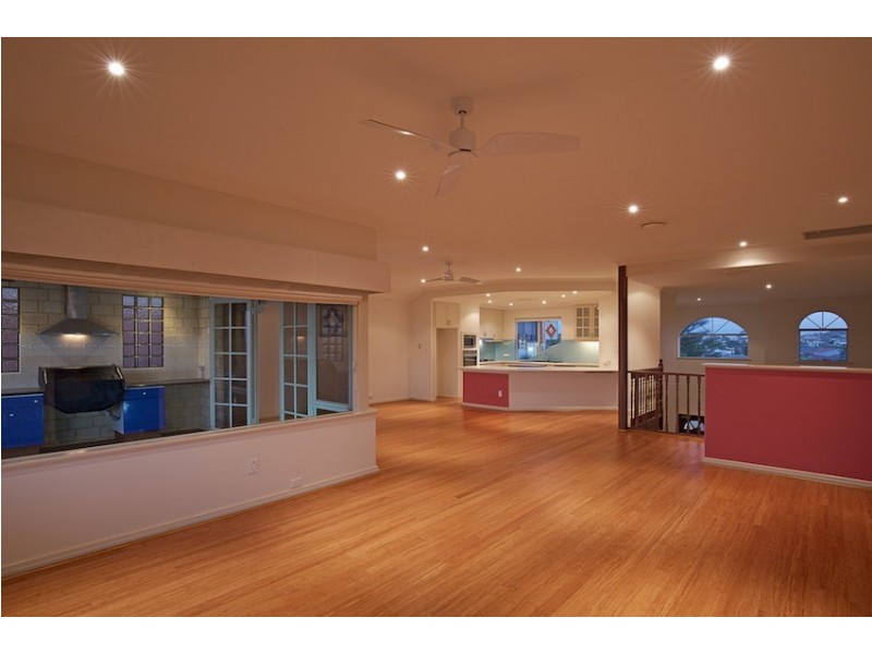 15 Magnetic Square, Halls Head WA 6210