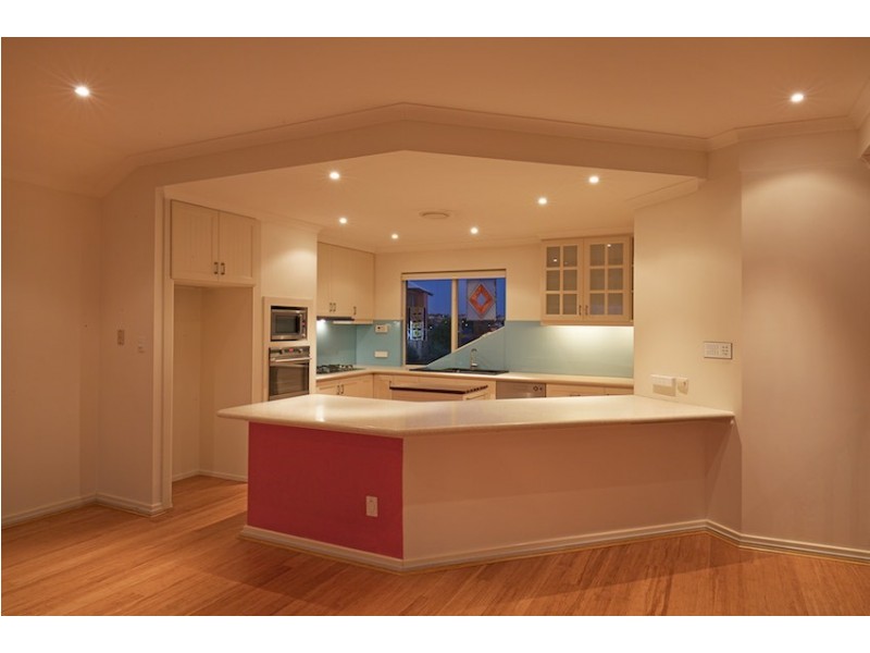 15 Magnetic Square, Halls Head WA 6210