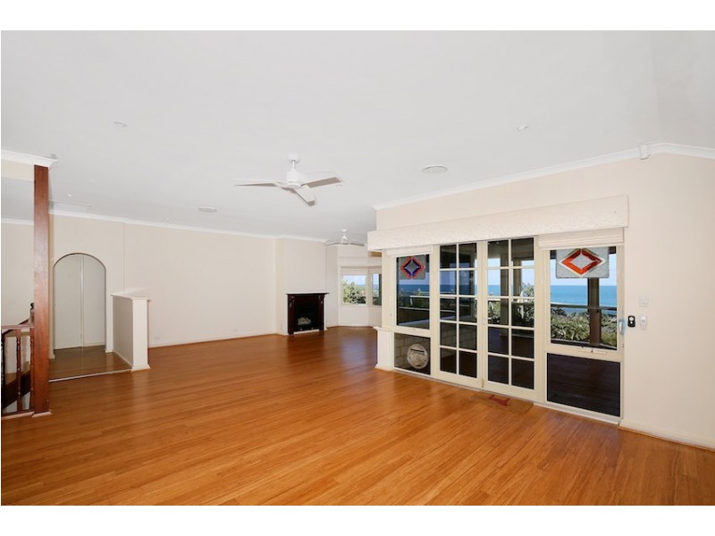 15 Magnetic Square, Halls Head WA 6210