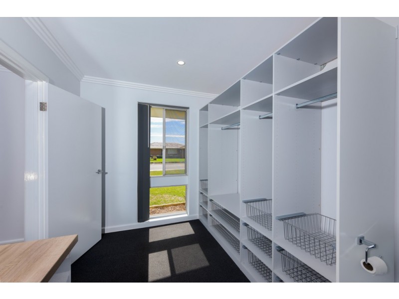 13 Myerick Street, Mandurah WA 6210